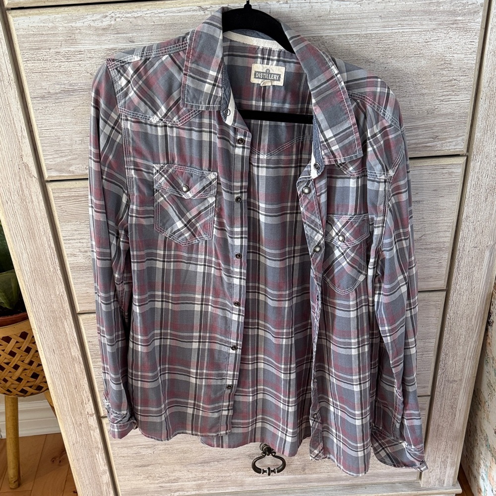 Gray Plaid Button-Up Shirt